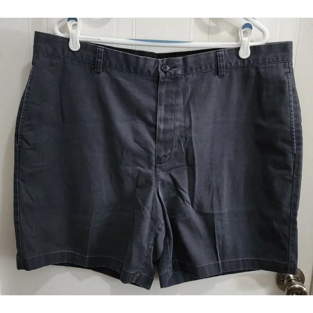 LL Bean Natural Fit Navy Blue Flat Front Chino Shorts Size 40 100% Cotton‎